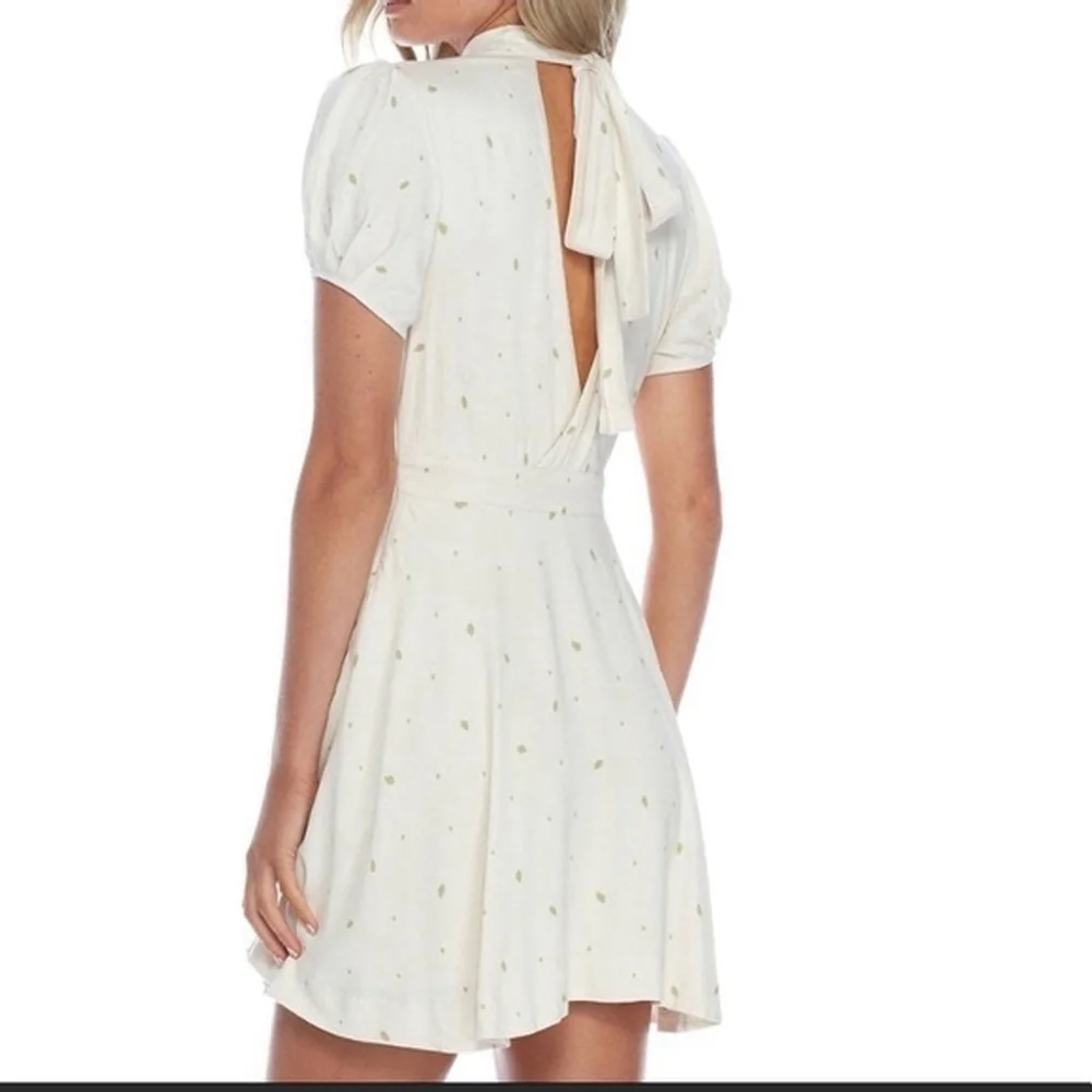 Free People x Revolve Abbie Mini Dress Cream Green Dot Bow Tie Puff Sleeve Size - Picture 12 of 12